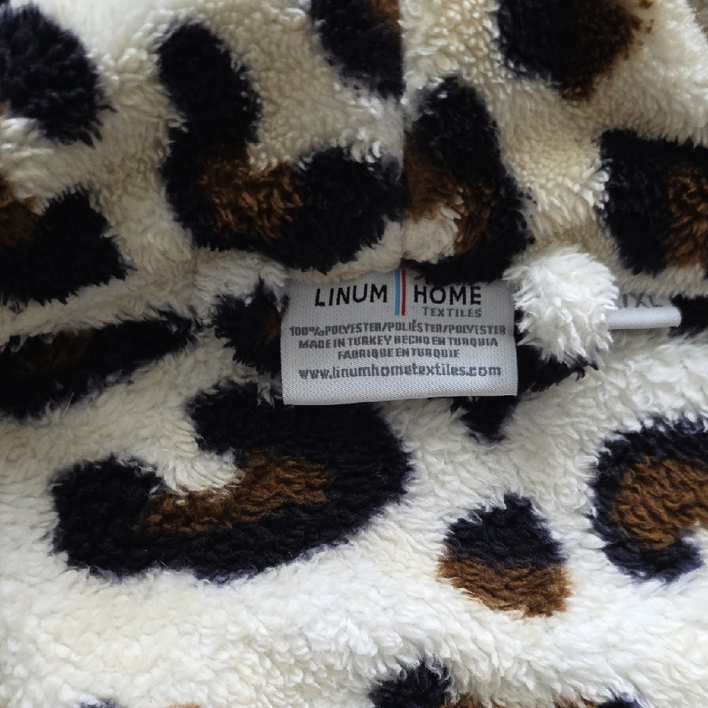 Leopard Print Women's Robe